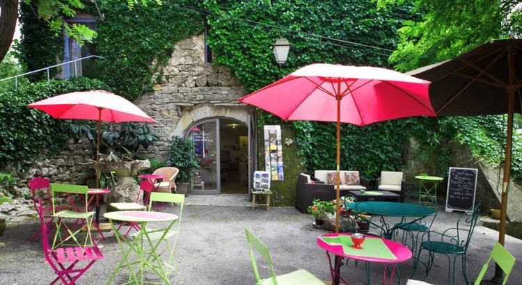 Отель Le Hameau De L'Etoile Saint-Martin-de-Londres Экстерьер фото